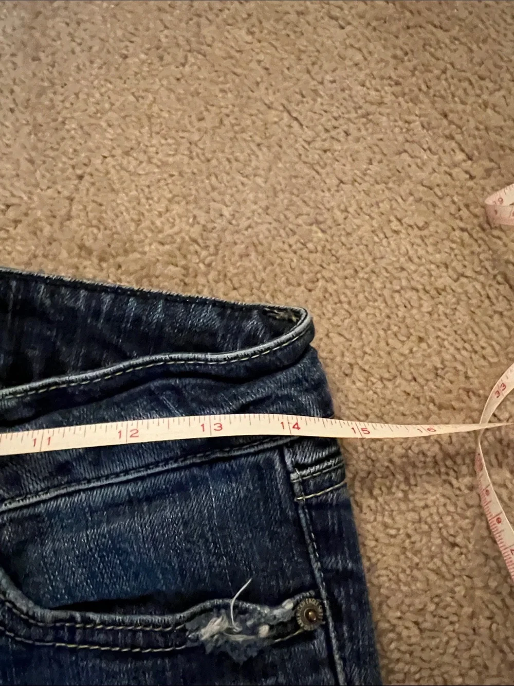 American Eagle Outfitters Dark Blue Favorite boyfriend distressed jeans size 4